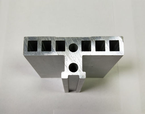 CNC de prata de anodização do revestimento do moinho que faz à máquina perfis de alumínio expulsos
